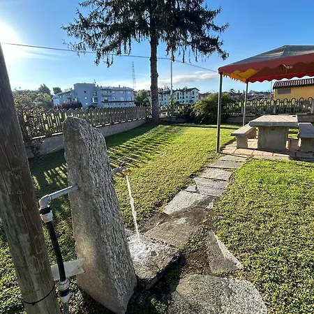 דירה Cascina Santa Marta House *