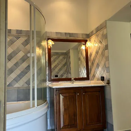 Cascina Santa Marta House *